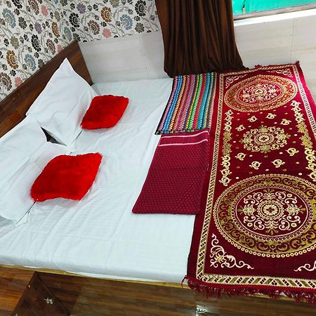Hotel O Sai Palace Мумбаї Екстер'єр фото