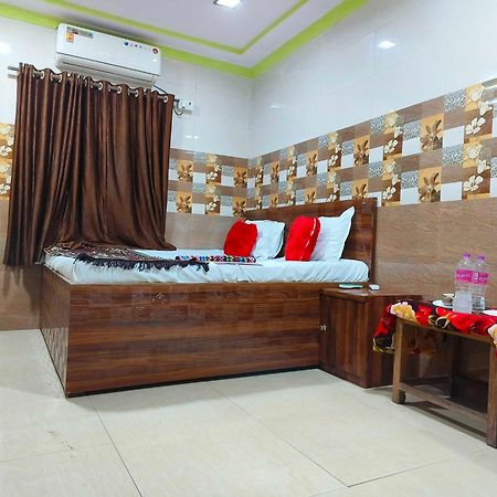 Hotel O Sai Palace Мумбаї Екстер'єр фото