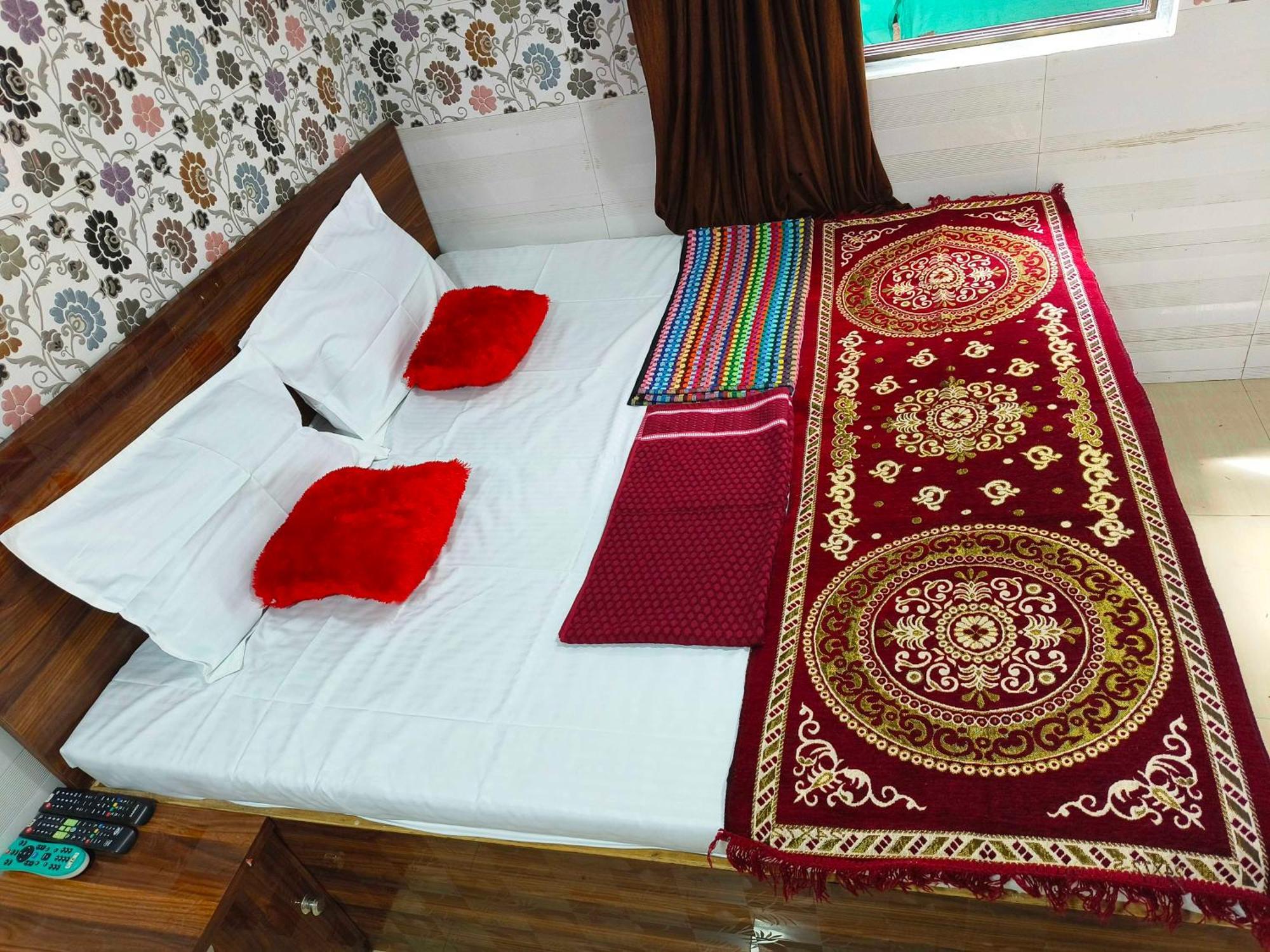 Hotel O Sai Palace Мумбаї Екстер'єр фото